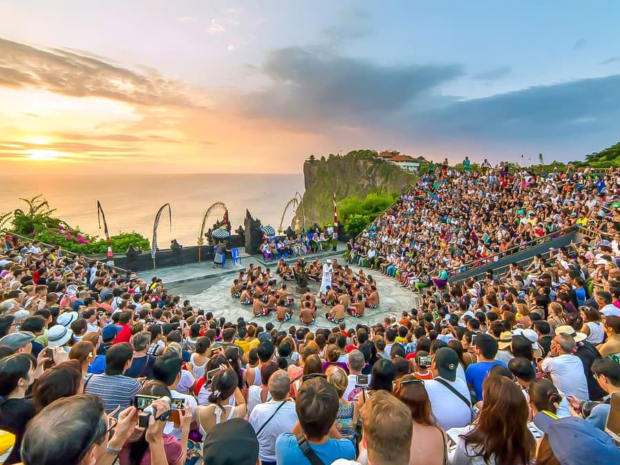 Mula sa Bali: Uluwatu Temple Sunset Tour na may Kecak at Fire Dance Show