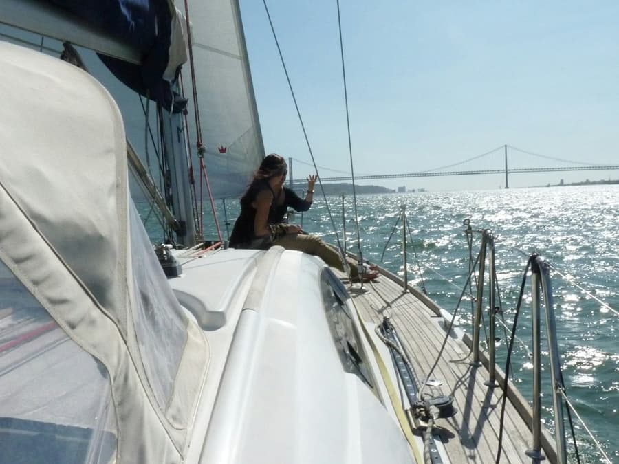Lisbon: 2-Hour Afternoon Sailing Tour from Belém