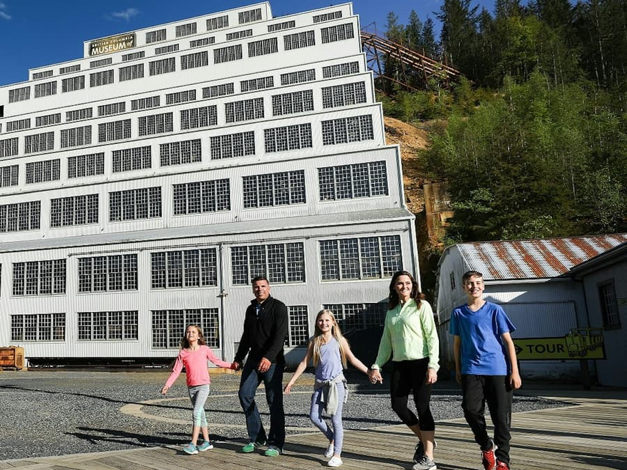 Britannia Mine Museum: Entry Ticket + Guided Tour