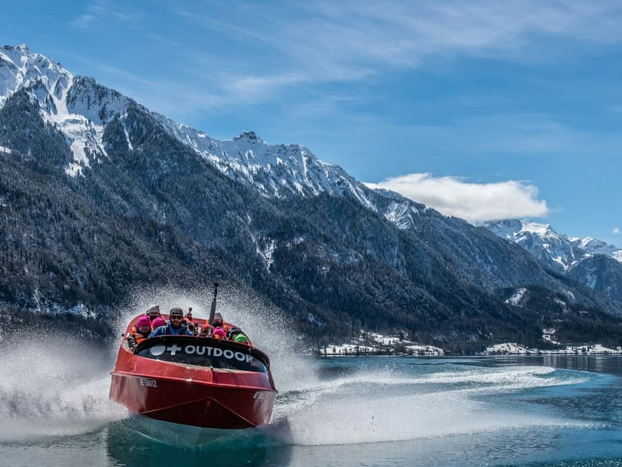 Winter Jetboat Interlaken