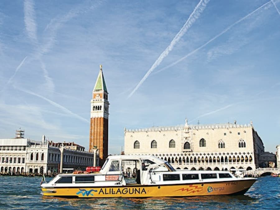 Marco Polo Airport: Alilaguna Boat To/From Venice City Center