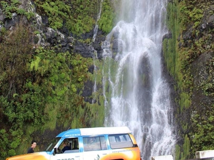Madiera: Volcanic Pools & Forest 4X4 Jeep Tour