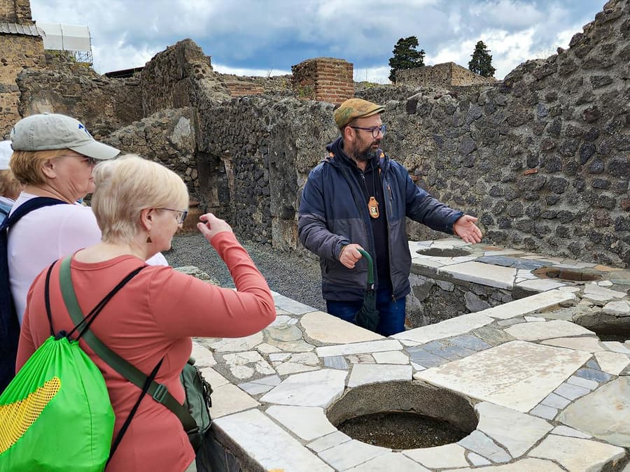 Pompeii Private Guided Tour with Archaeologist