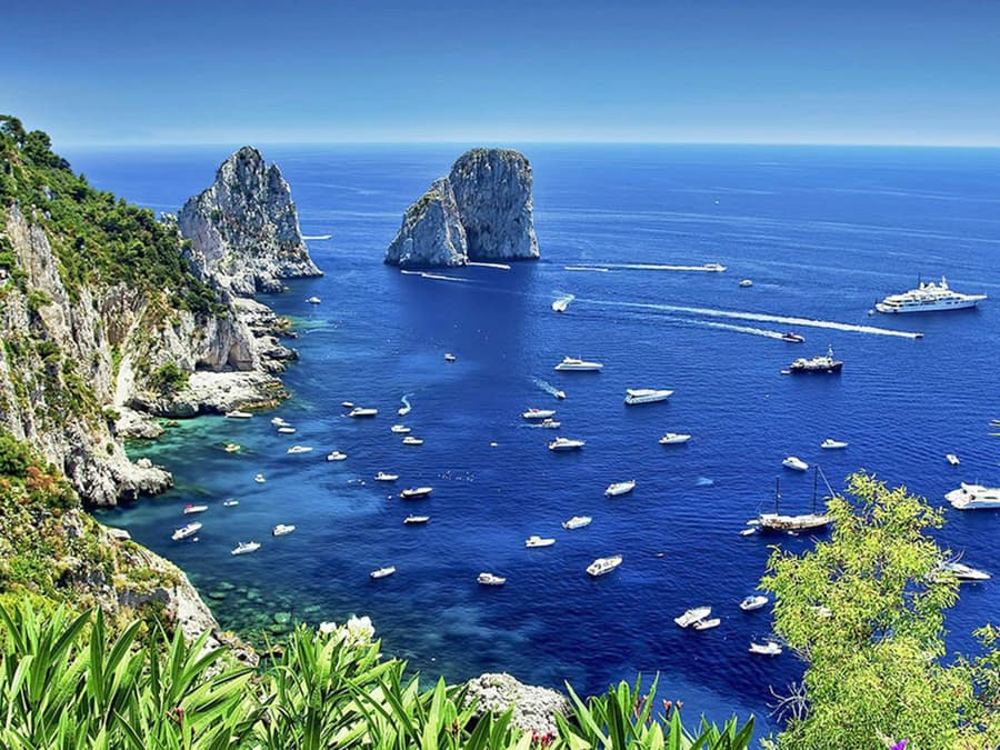 From Naples: Capri, Anacapri & Blue Grotto Private Tour with Lunch