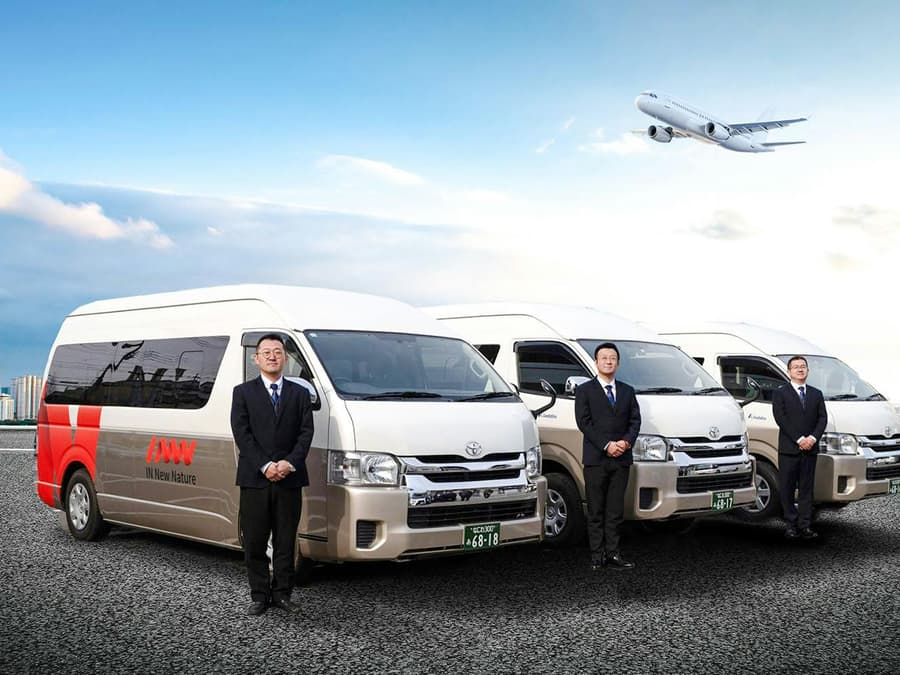 Shuttle Van Transfers: Kansai Airport to/from All Hotels in Osaka