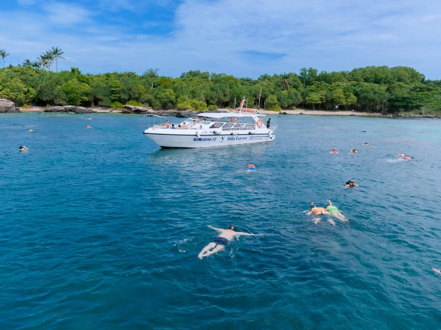 Snorkelling-Only Tour by Speed Boat with Lunch & Transfers
