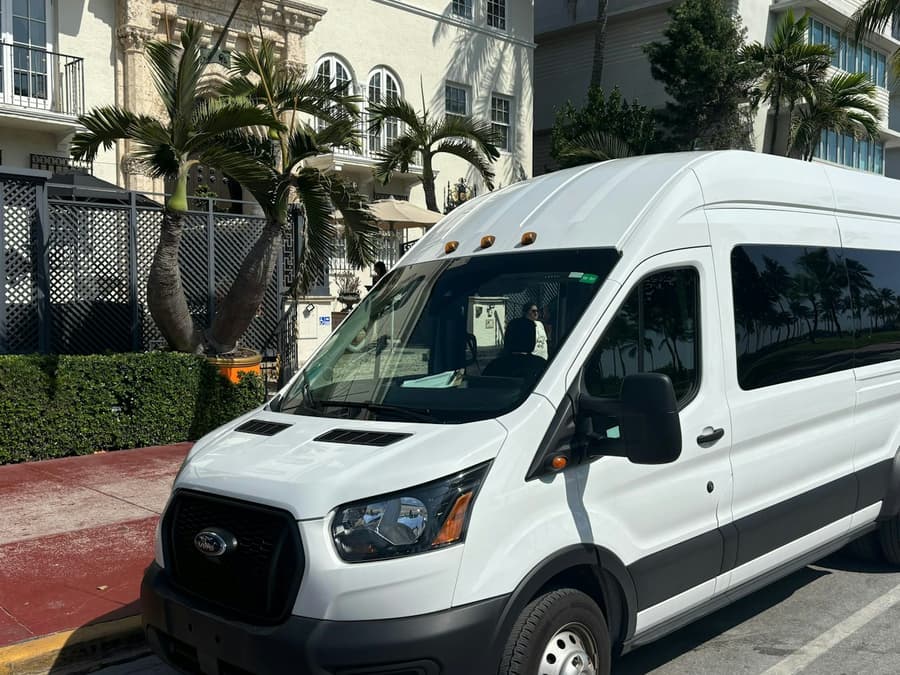 Miami: Art Deco, Wynwood & Little Havana Small Group Walking Tour