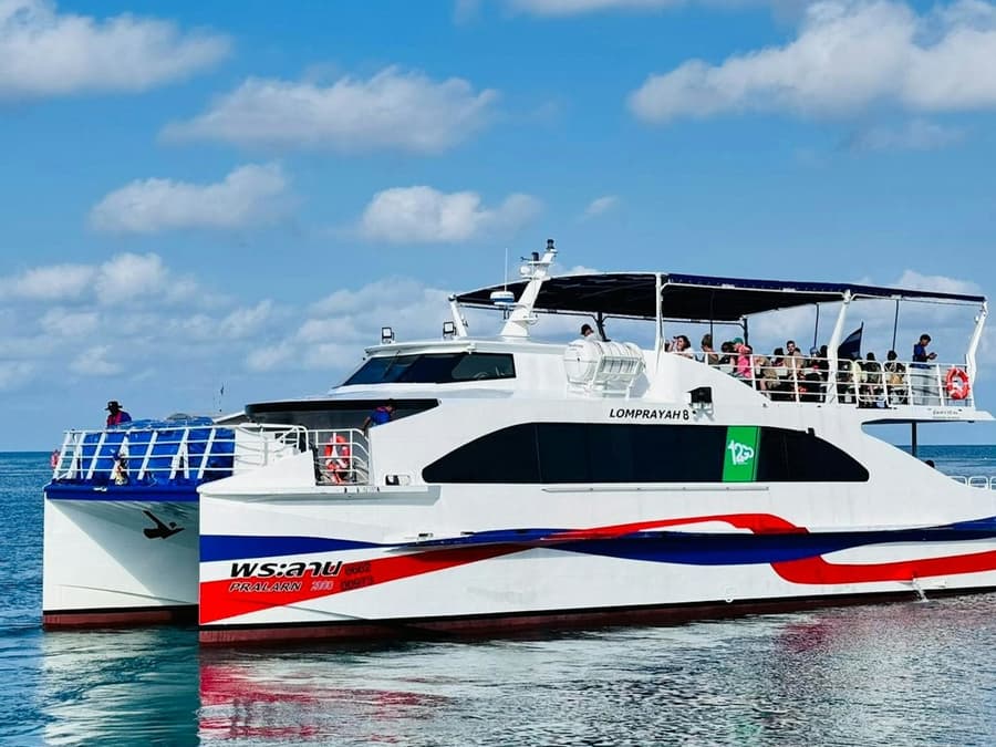 Koh Samui: Coach and High-Speed Catamaran from Phuket