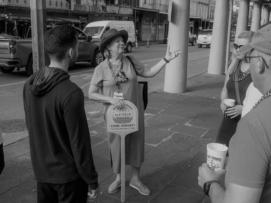 New Orleans: Sunset Food & History Tour