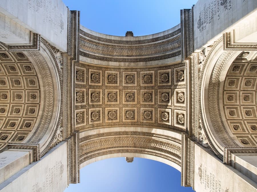 Arc de Triomphe Entry Tickets with Rooftop Access