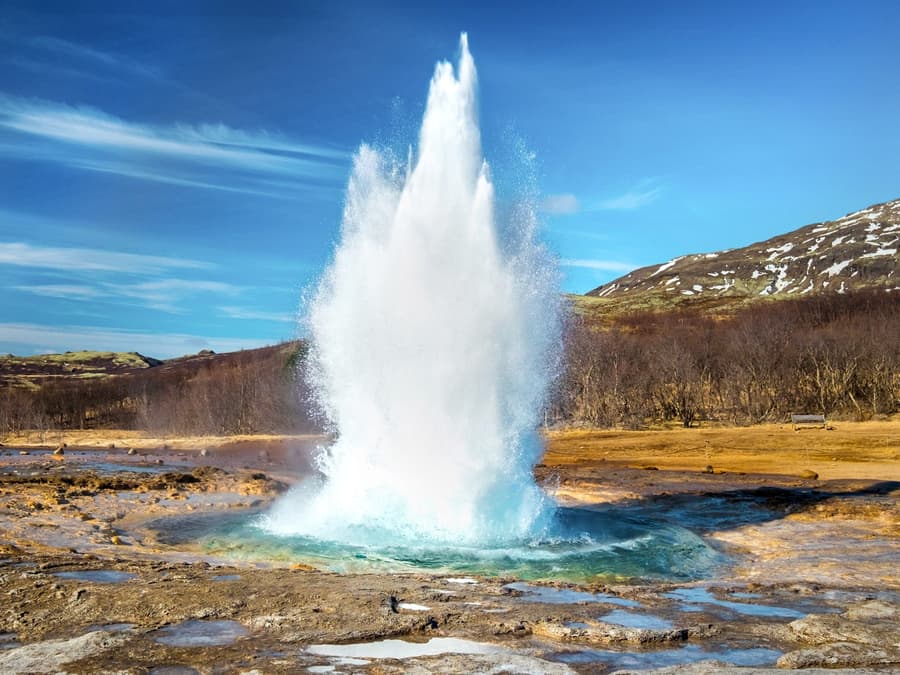 From Reykjavik: Day Tour of Golden Circle, Kerid Crater & Secret Lagoon
