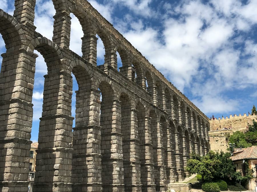 Segovia: Kaupungin ja Alcázarin opastettu kierros
