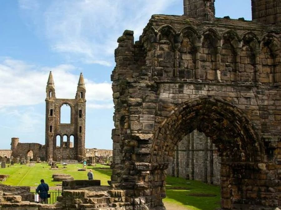 St Andrews & Fife Coastal Path: Guided Day Tour from Edinburgh