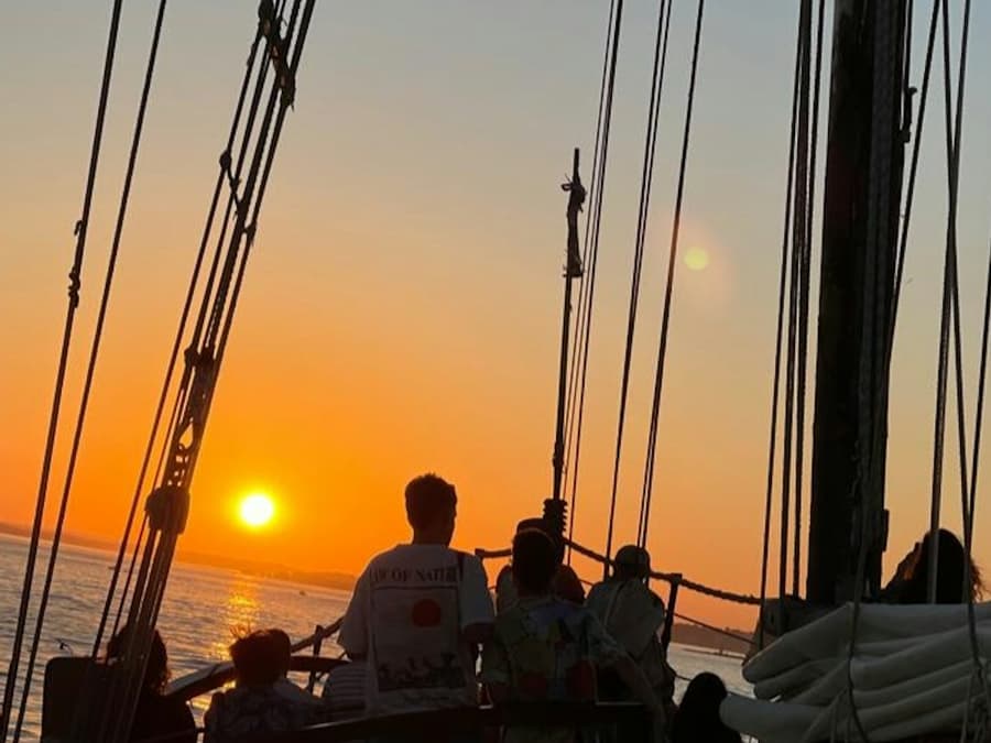 Benagil: Pirate Ship Sunset Caves Cruise