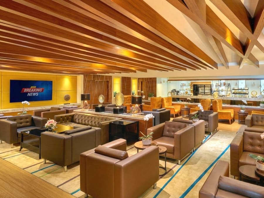 Kuala Lumpur International Airport: Sky Suite Airport Lounge at Terminal 1
