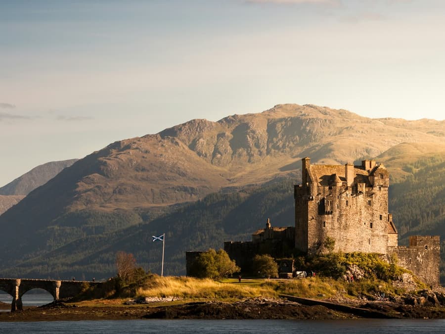 Skye & Eilean Donan Castle: Day Tour from Inverness