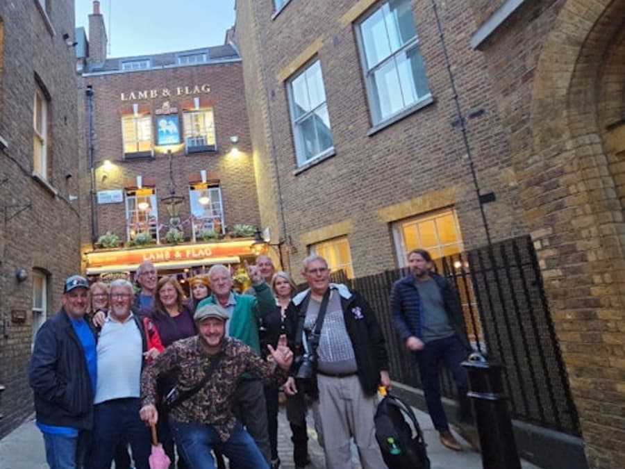 London: Guided Historic Pub Experience