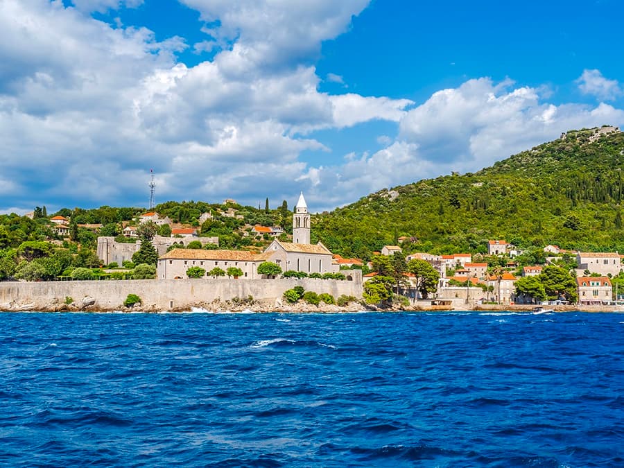 Dubrovnik: Elaphite Islands Cruise with Lunch & Drinks