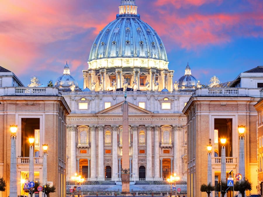 Vatican, Colosseum, Roman Forum & St. Peter's Basilica: Entry + Public Transport