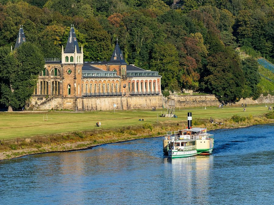 Dresden Elbe River Cruise to Pillnitz Castle