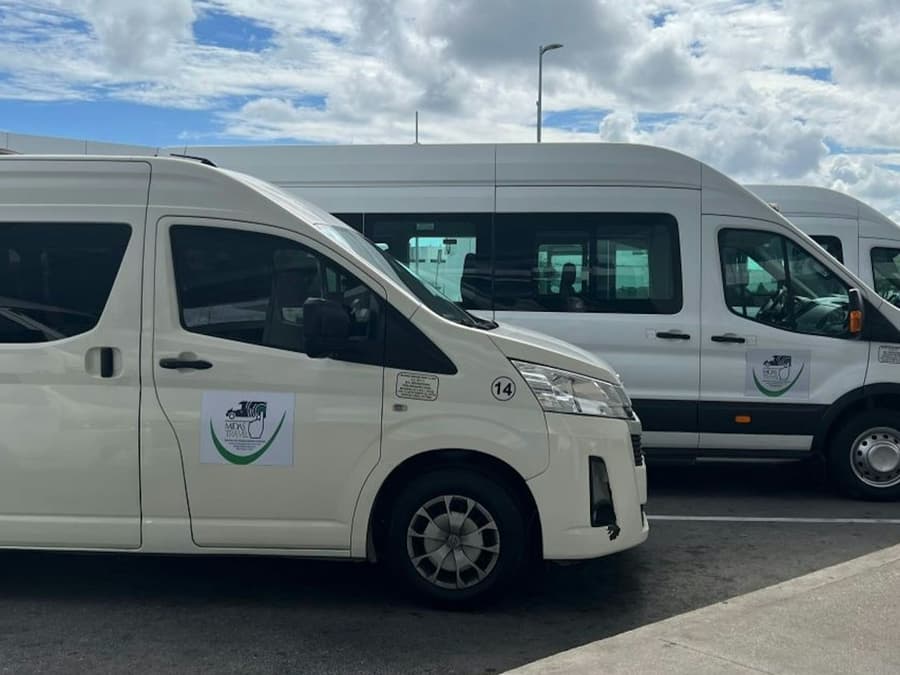 Cancun: One-Way or Round Trip Airport Transfer