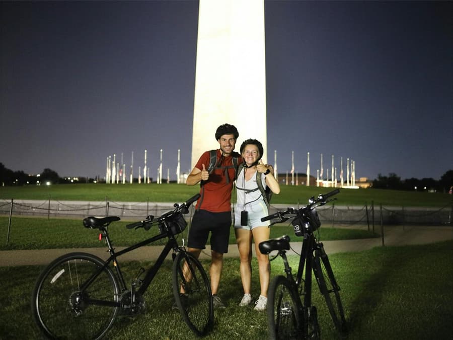 Washington DC Monuments at Night Bike Tour