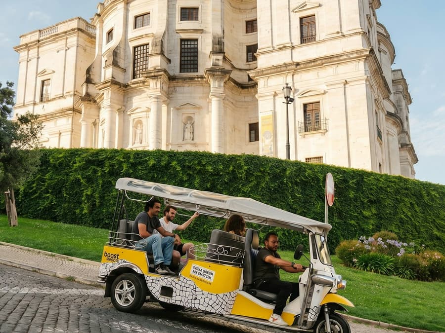 Lisbon: 1.5-Hr Private Tuk Tuk Tour of Old Town & City Center