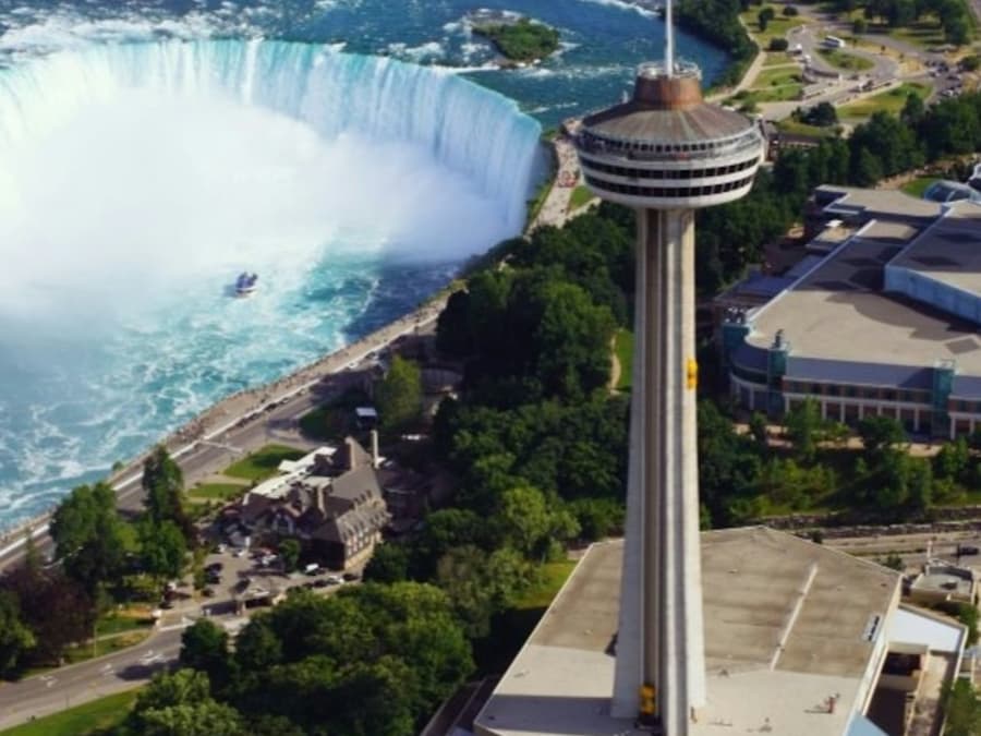 Niagara Falls: Skylon Tower Observation Deck