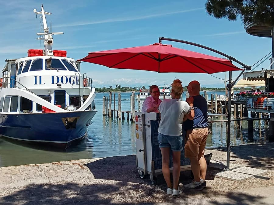 Venice, Murano and Burano Guided Tour from Punta Sabbioni