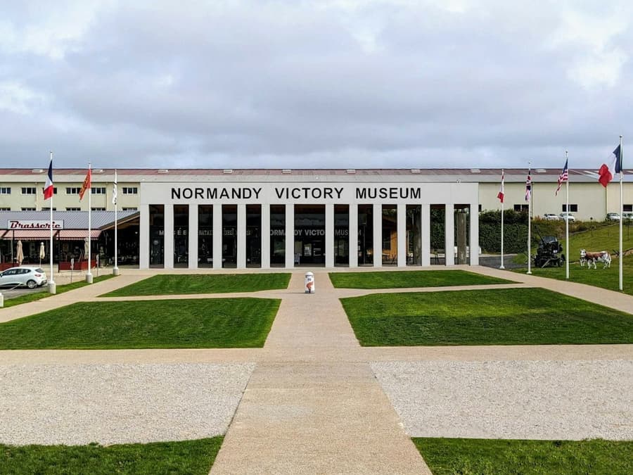 Normandy Victory Museum: Entry Ticket + Audio Guide