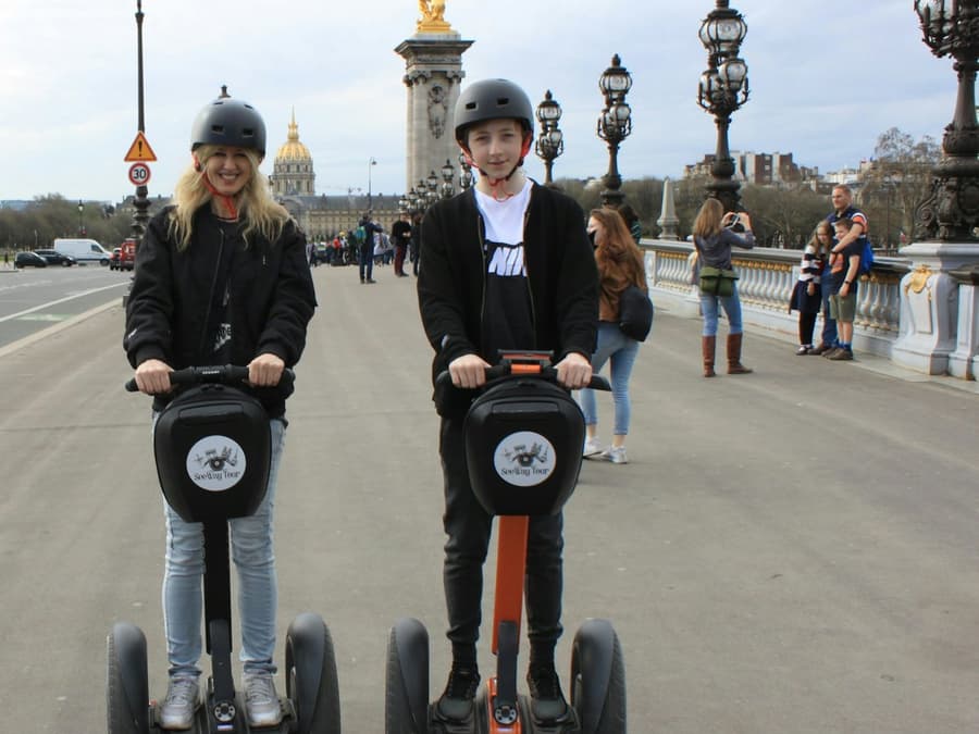 Paris: Guided Segway Tour