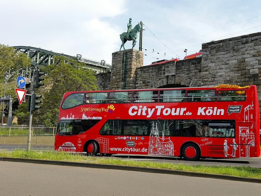 City Tour: Cologne Hop-on Hop-off Bus Tour