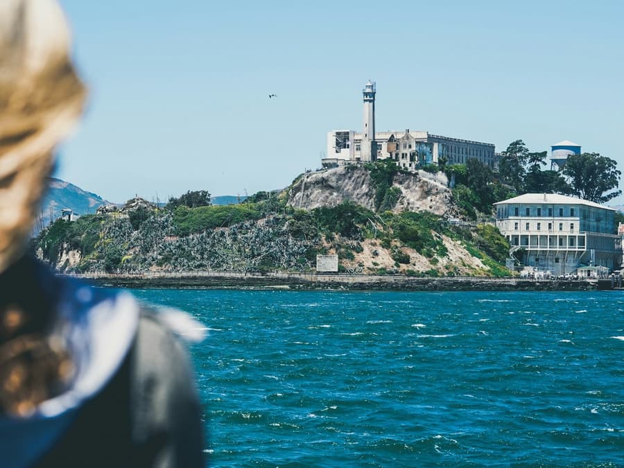 San Francisco: City Tour by Bus + Alcatraz Island Tour