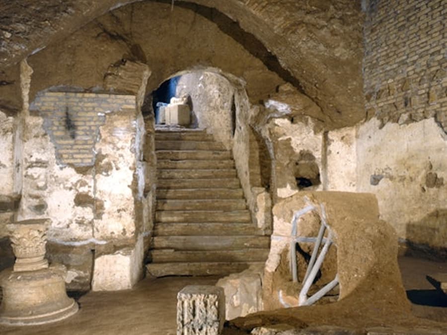 Catacombs of Saints Marcellinus and Peter & Mausoleum of Helena: Guided Tour