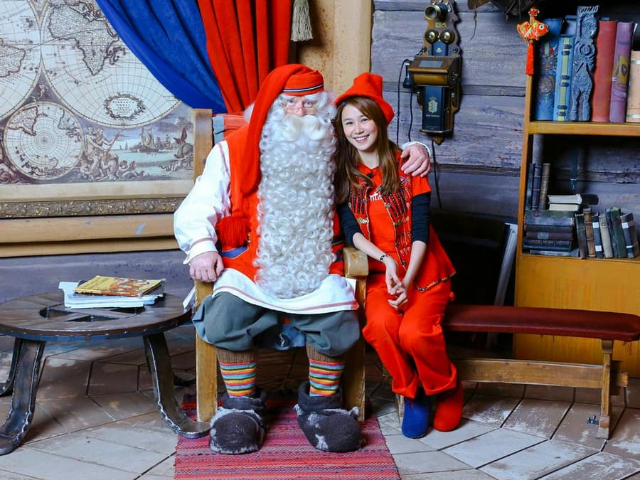 From Rovaniemi: Meet Santa Claus, Reindeer Sleigh Ride & Huskies