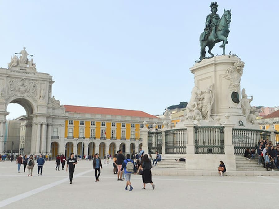 Rua Augusta Arch Viewpoint
