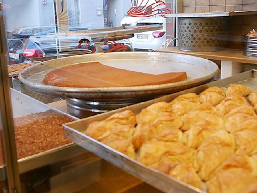 St. Georg Culinary - Lawatan Makanan