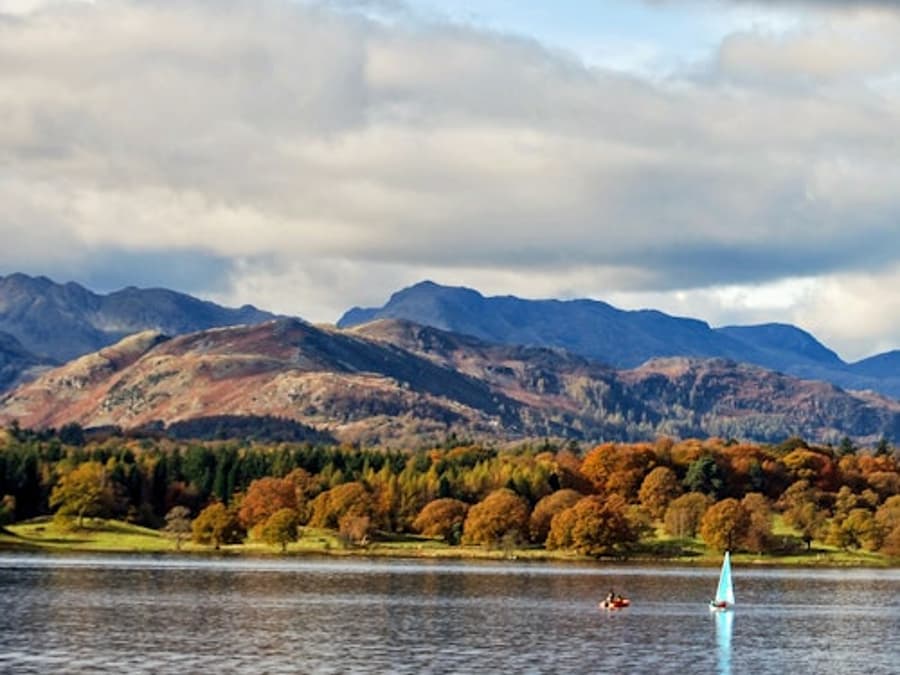 Windermere e il Distretto dei Laghi: Tour Guidato di un Giorno da Manchester