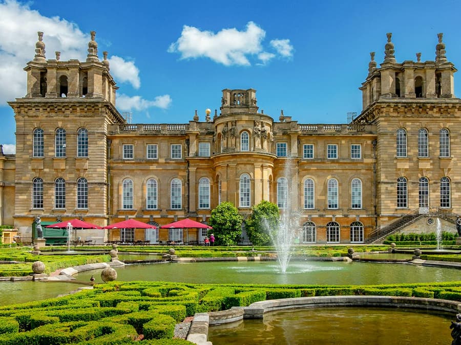 Guided Tour of the Cotswolds and Blenheim Palace