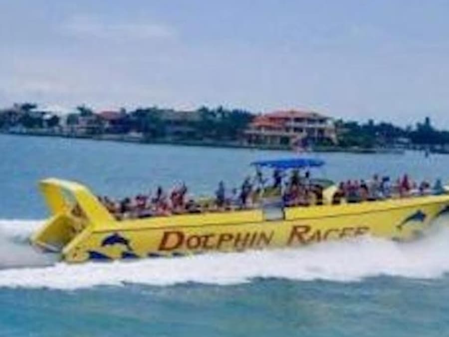 St. Pete Beach Area: Dolphin Racer Speedboat Adventure
