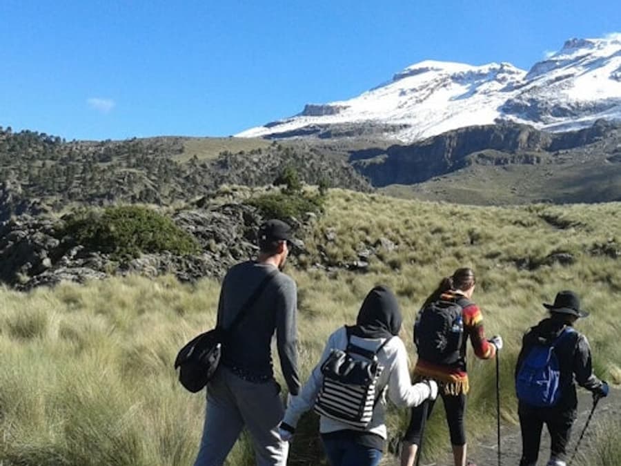 Volcanes Iztaccíhuatl: Excursión guiada de un día desde Ciudad de México