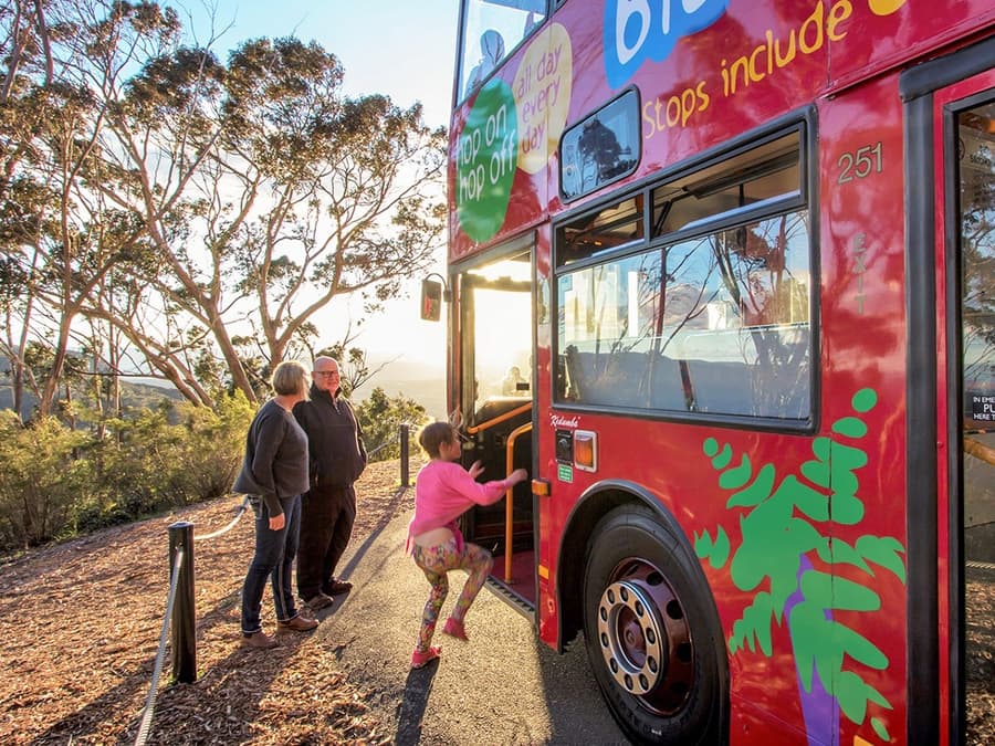 Blue Mountains Hop-On Hop-Off Bus Tour with Optional Scenic World Pass