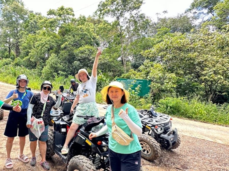 Doi Inthanon National Park: Guided Day Tour from Chiang Mai + ATV Ride + Lunch