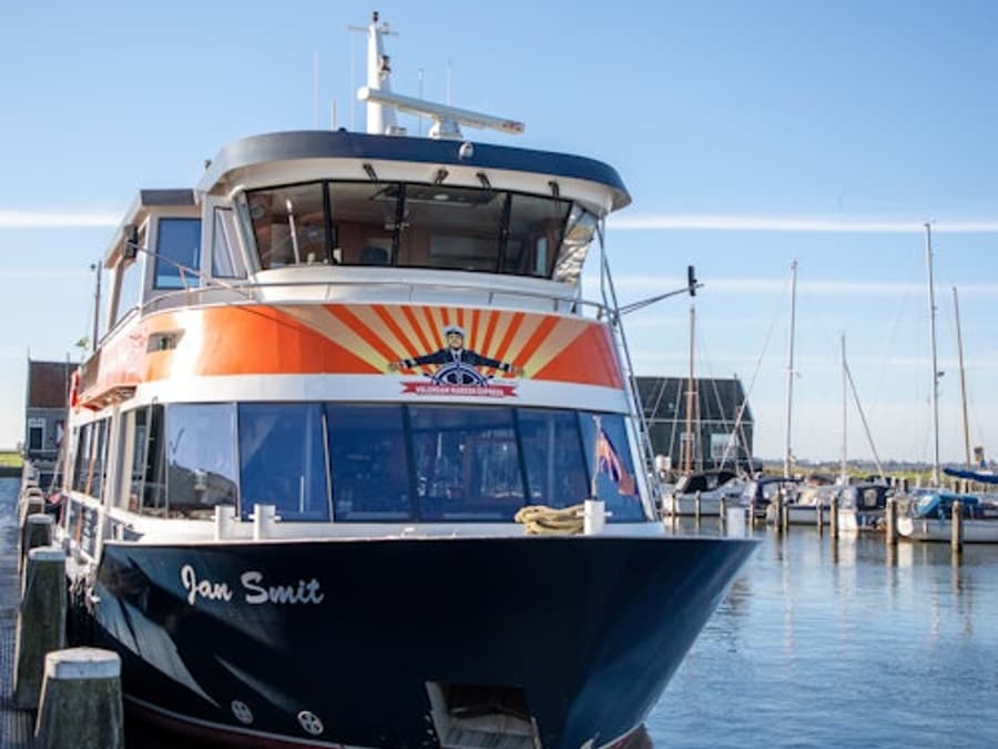 Marcas: Viaje en ferry de ida o de ida y vuelta a/desde Volendam