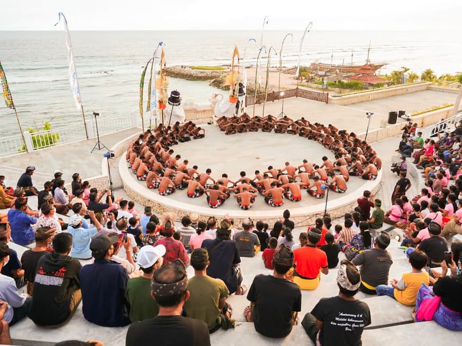 Ubud: Kecak & Fire Dance Show Tickets
