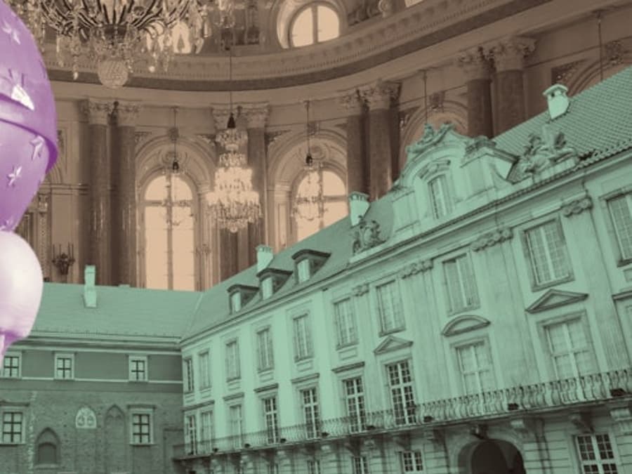 The Royal Castle in Warsaw: Fast Track Ticket + Guided Tour