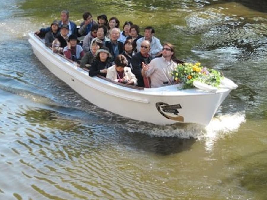 Historical Boat Tour Including 1 Ghent Beer