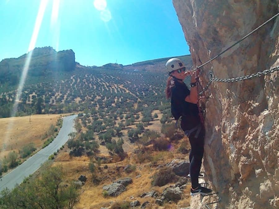 Vía Ferrata de Moclín: Pinapatnubayang Paglalakbay mula sa Granada