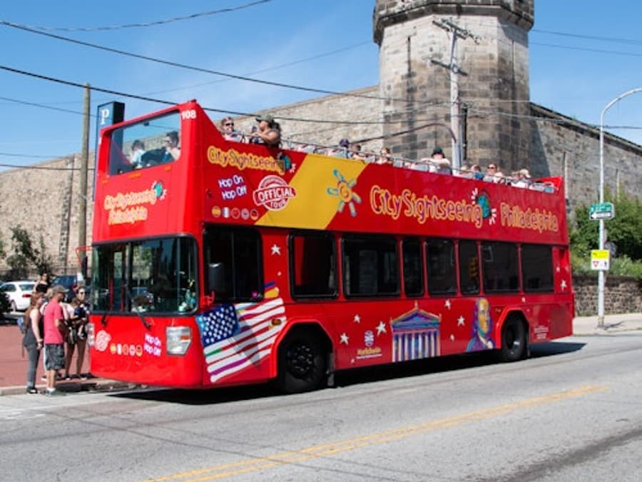Bus Kota Balon Kuning: Tur Bus Dongdaemun Hop-on Hop-off