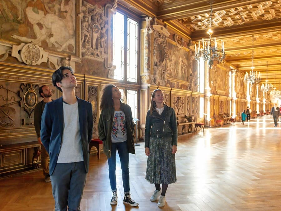 Desde París: Tour de Día Completo a Vaux-le-Vicomte y Fontainebleau con Guía Opcional